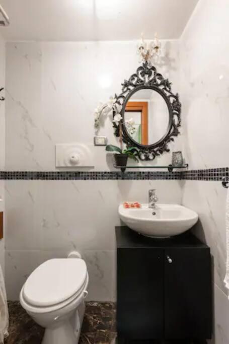 Apt 0 In The Historic Center Bari Exterior foto
